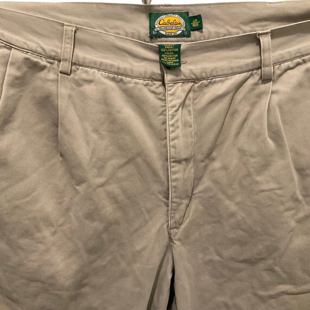 Pre-Owned Cabela's Men's Khaki Cargo Pants, Size 40